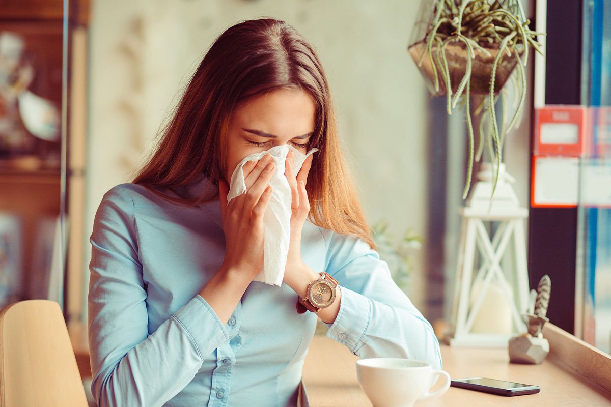 10 Best Essential Oils for Colds: Fight the Coughs and Colds