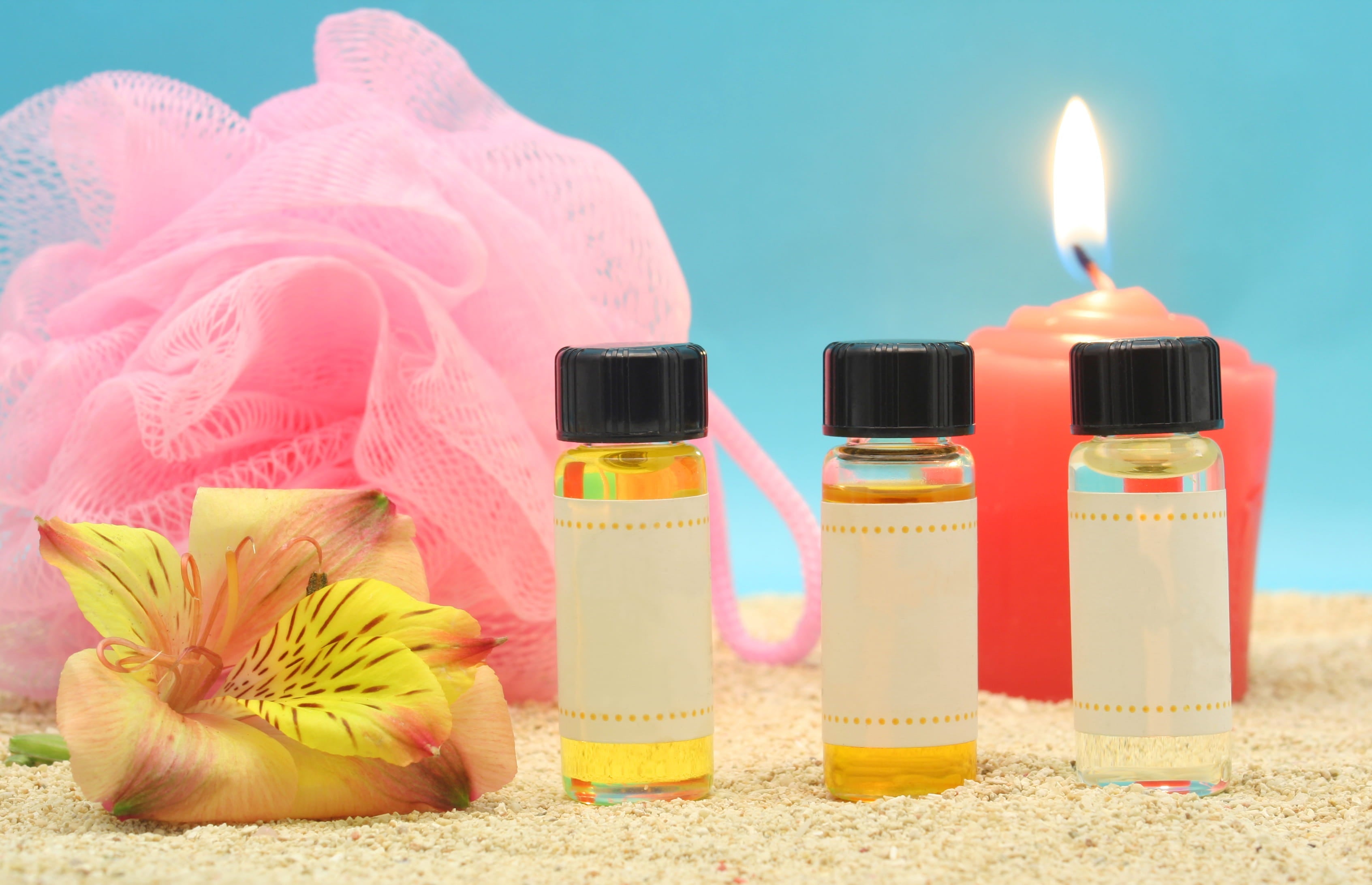 Best Summer Fragrance Oils for Candles, Soaps, and Perfumes