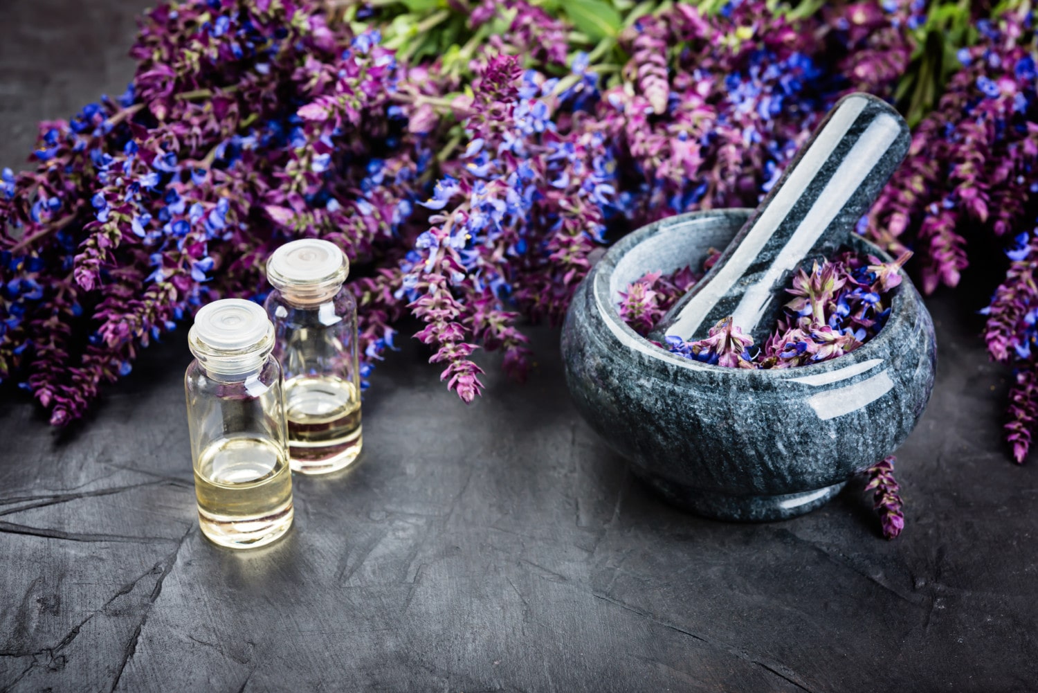 How To Use Clary Sage Oil For Hormone Balance?