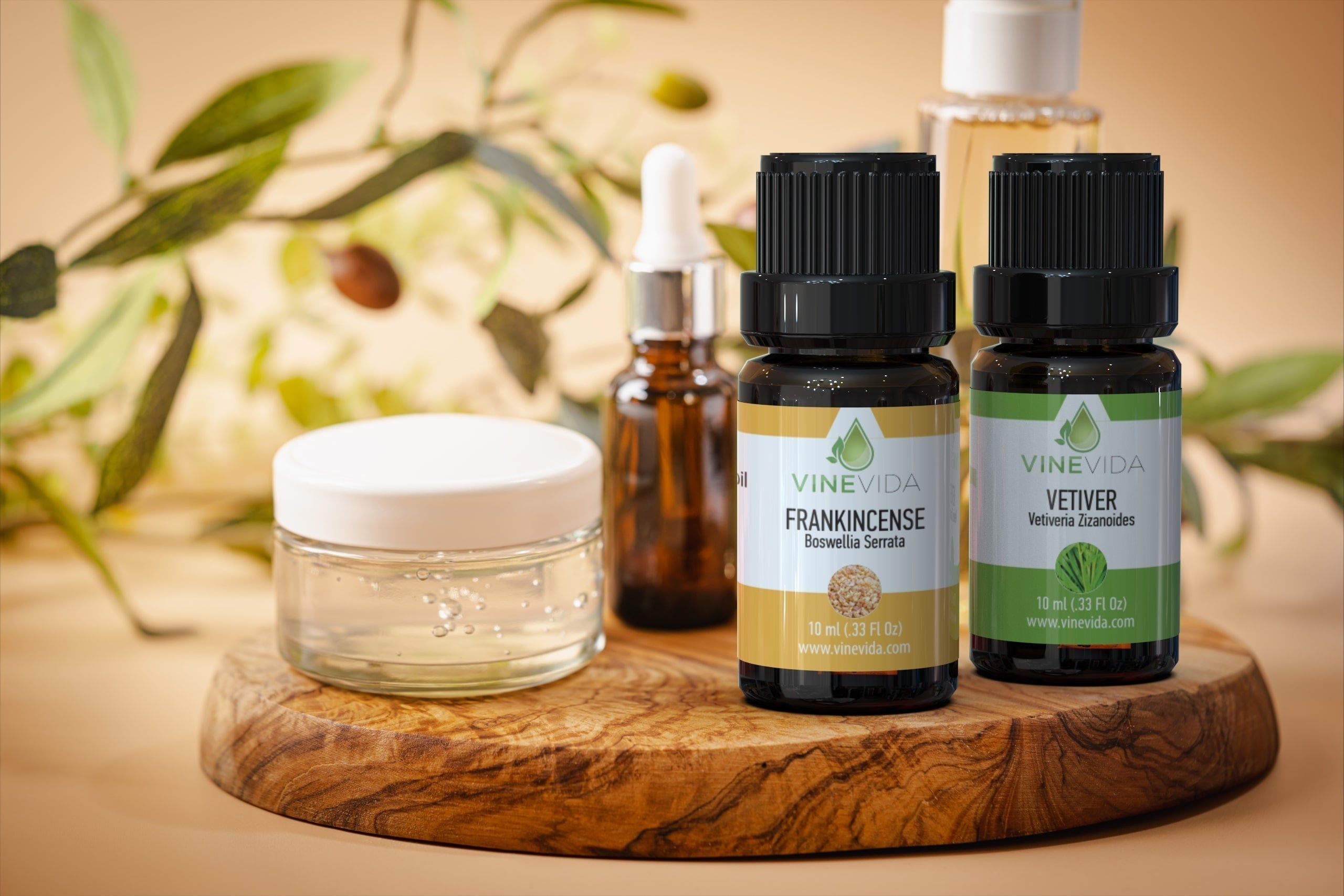 10 Best Calming Essential Oils: Fragrant Bliss