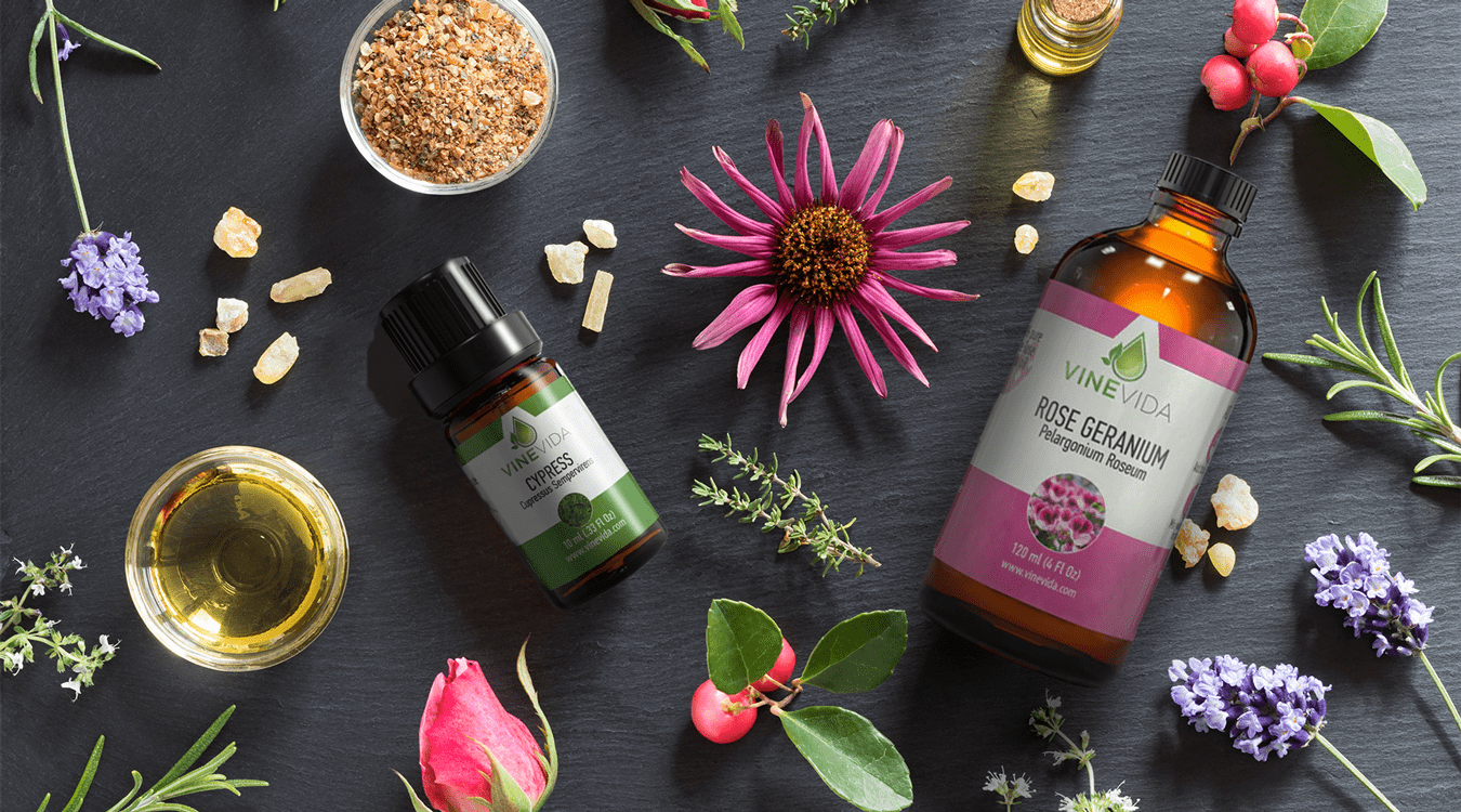 19 Best Essential Oils for Glowing Skin