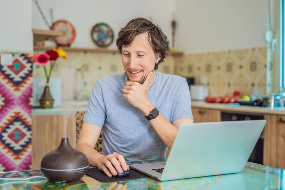 Top Essential Oils for Men: Reduce Stress and Boost Well-Being