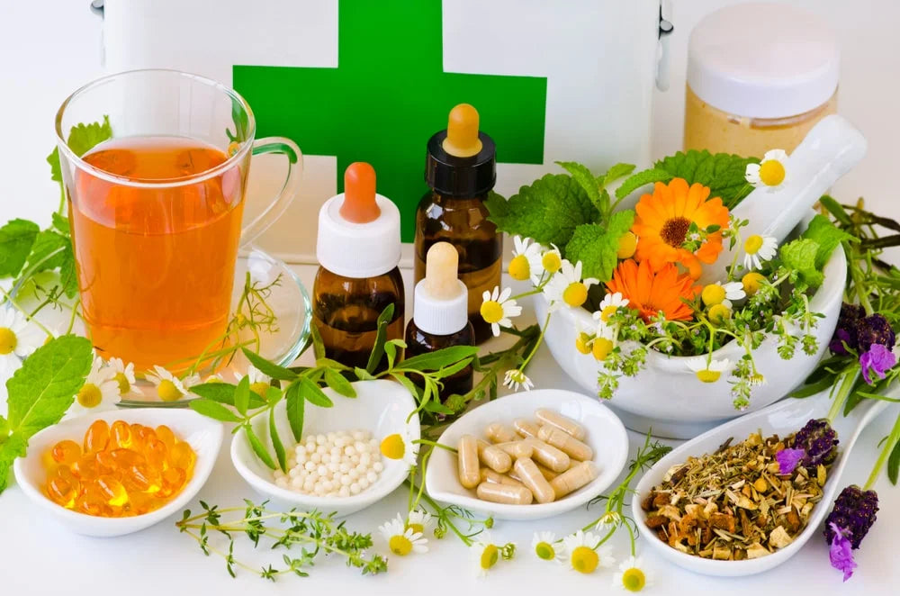 Empower Your Health: Crafting a Custom Essential Oils First Aid Kit