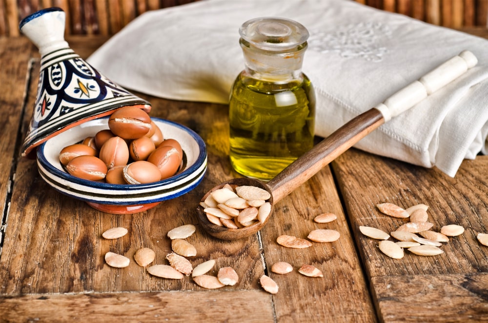 Why Carrier Oils are the Best Choice for Acne