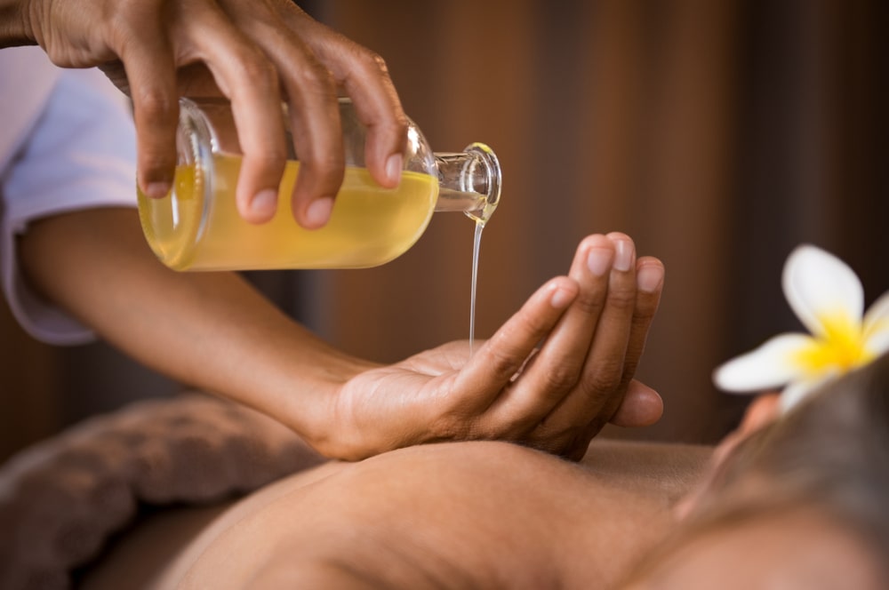 Exploring the Best Essential Oils For Massage: A Blissful Treat in Store