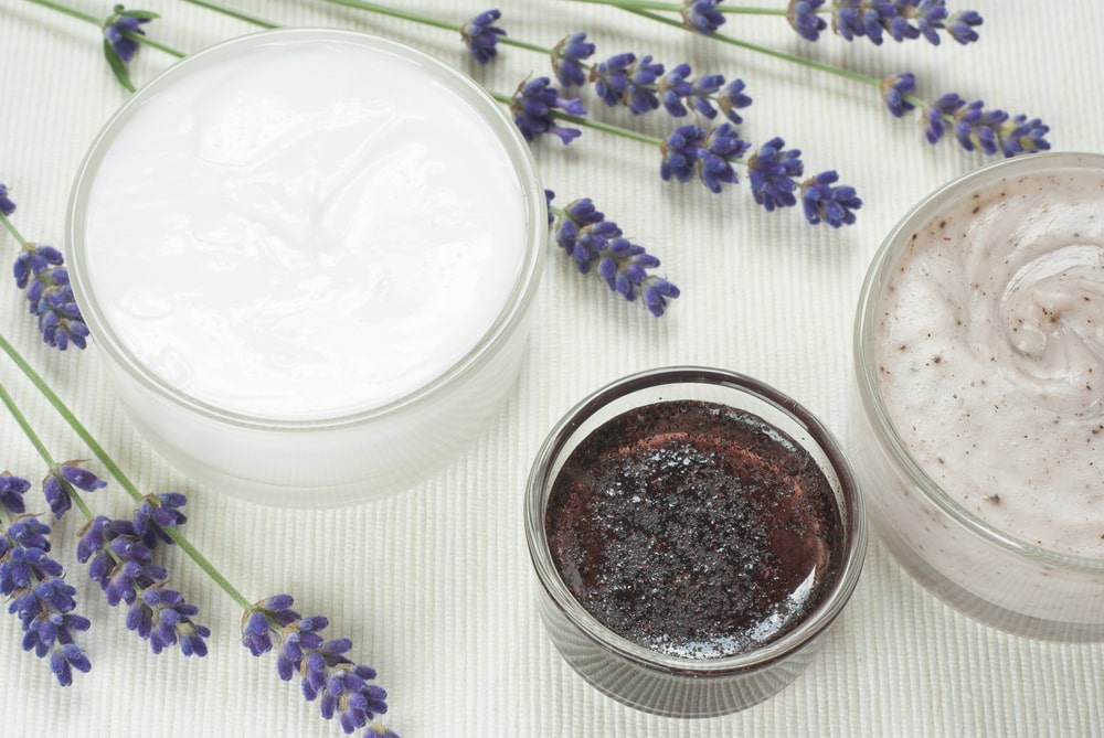 How to Make Night Cream with Essential Oils
