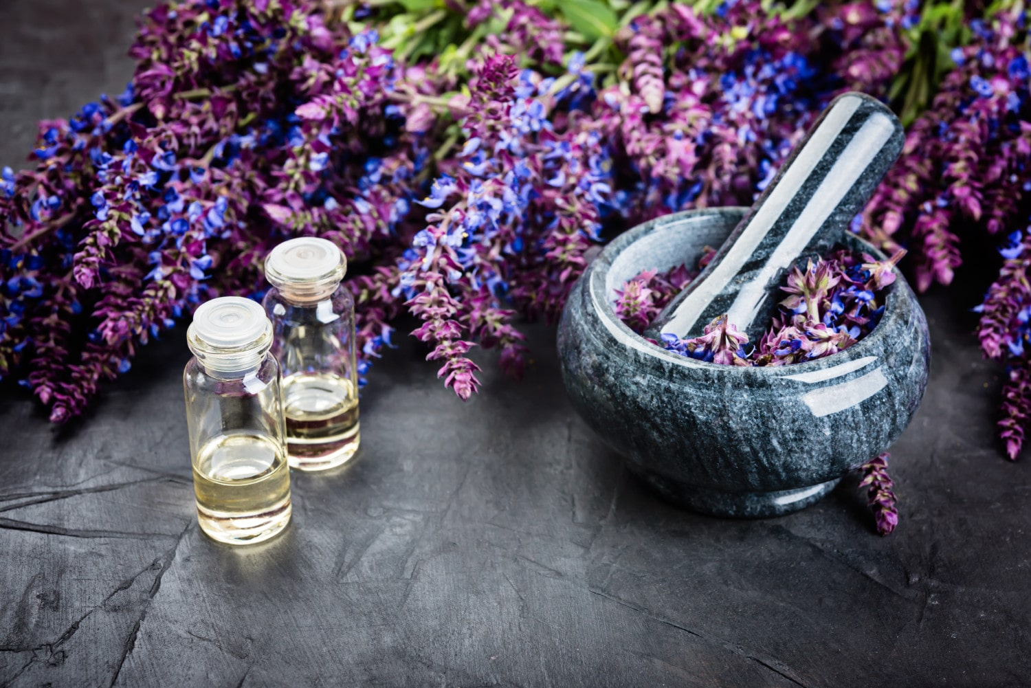 How To Use Clary Sage Oil For Hormone Balance