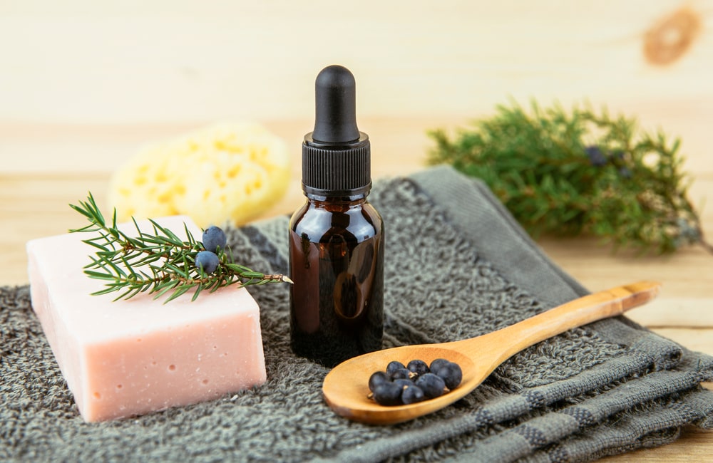 What Is Juniper Essential Oil Good For