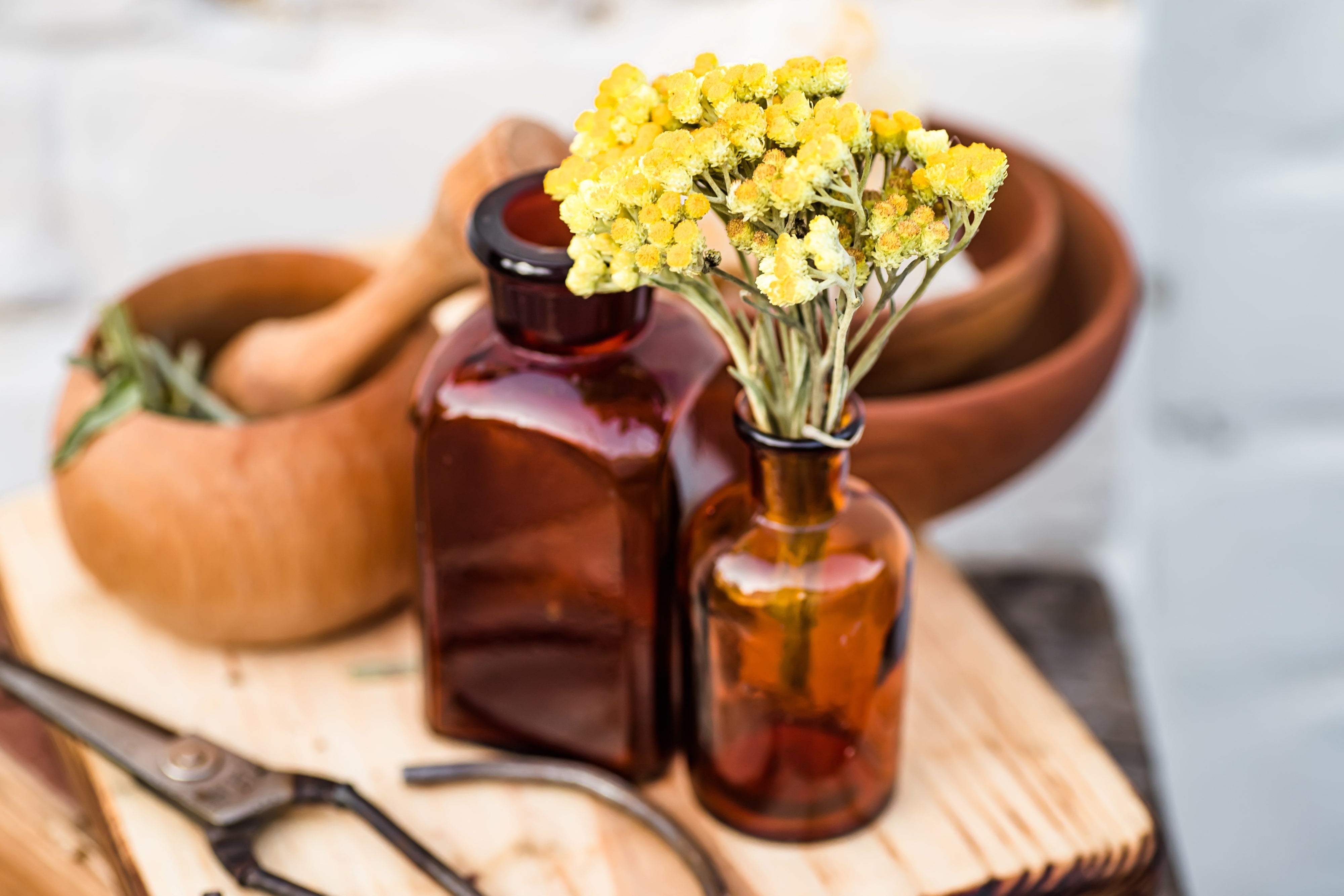 What Blends Well With Helichrysum Essential Oil?