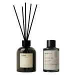 NO. 204 Reed Diffuser - Berry Wreath Arc Black 120 mL